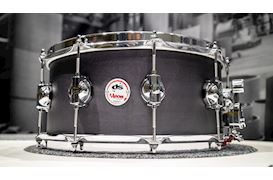 DS DRUM - VENOM 14x08" MAPLE SNAREDRUM - CHARCOAL